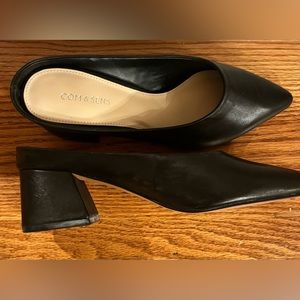 Com & Sens leather shoes.